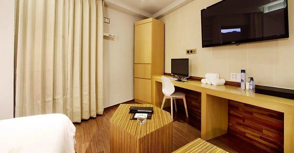 Benikea Rich Diamond Hotel Seoul 3*,  Südkorea